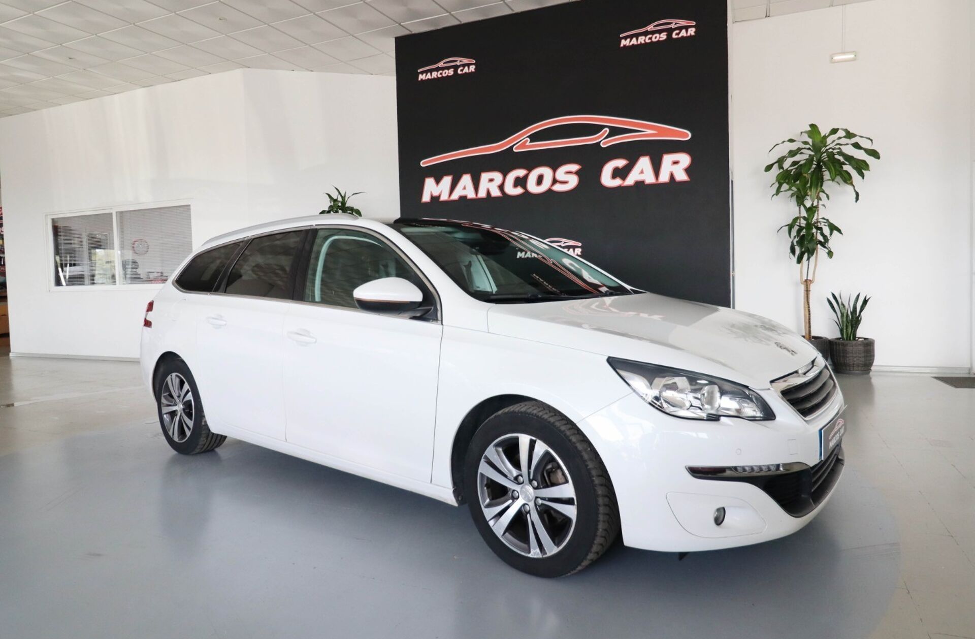 PEUGEOT 308 SW 1.6 BlueHDi Active