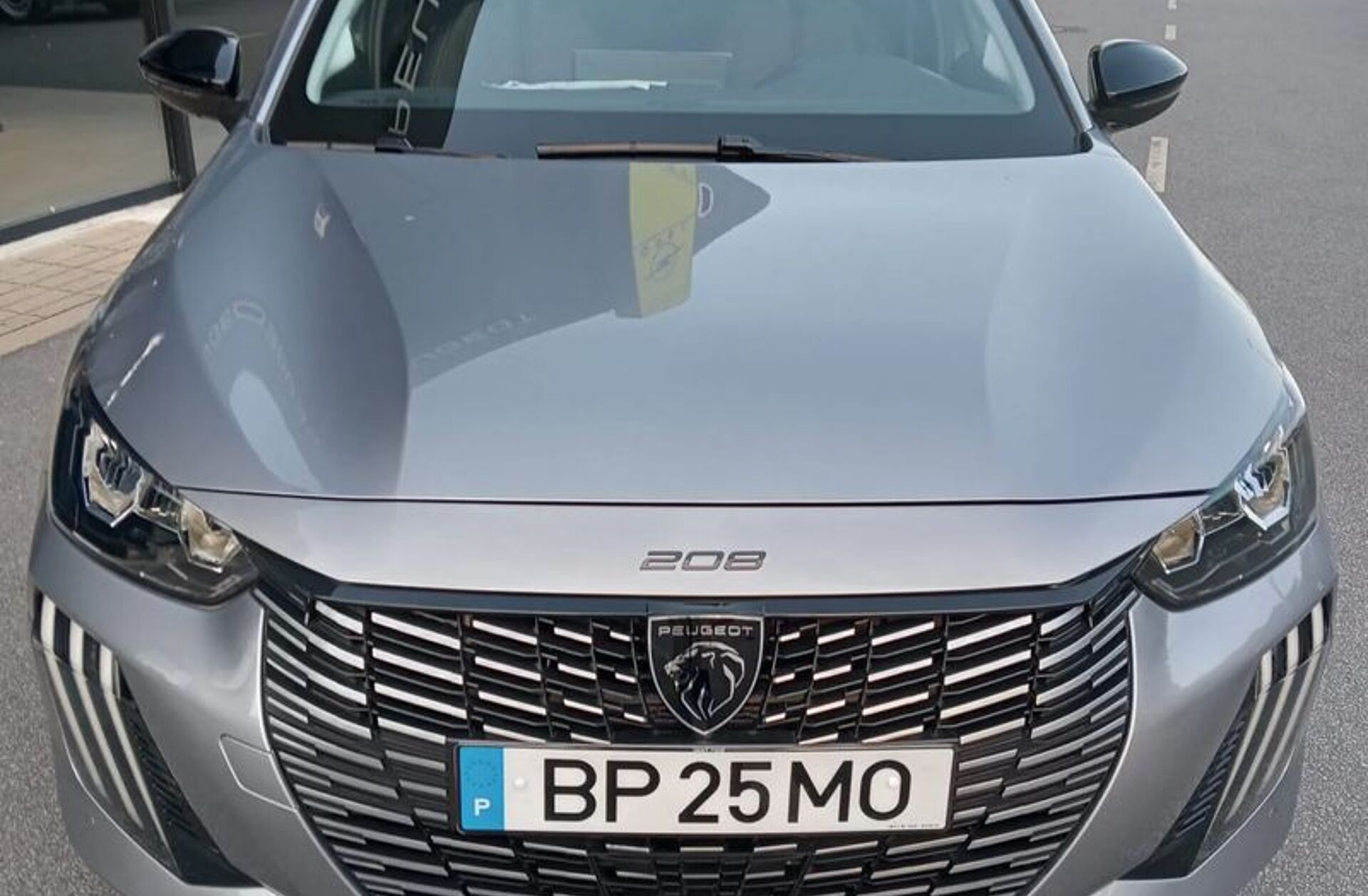 PEUGEOT 208 1.2 PureTech Allure