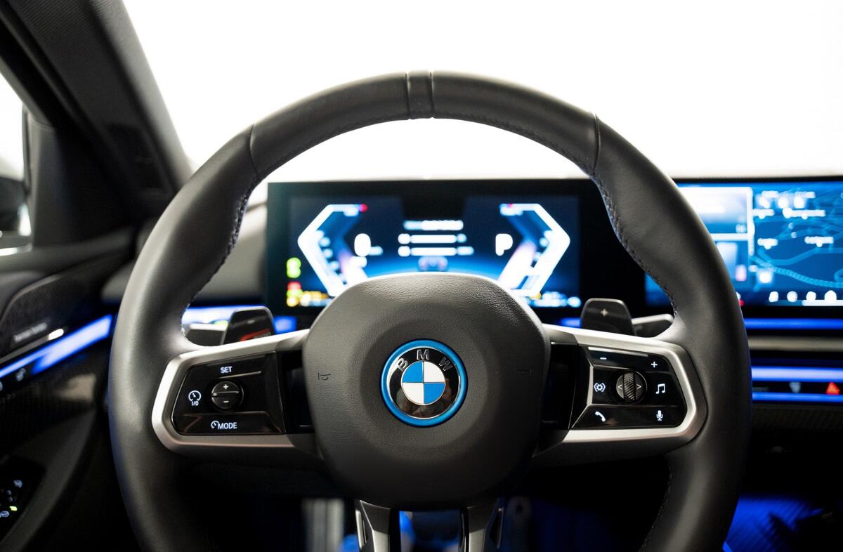 BMW Serie-5 530 e Pack Desportivo M Pro