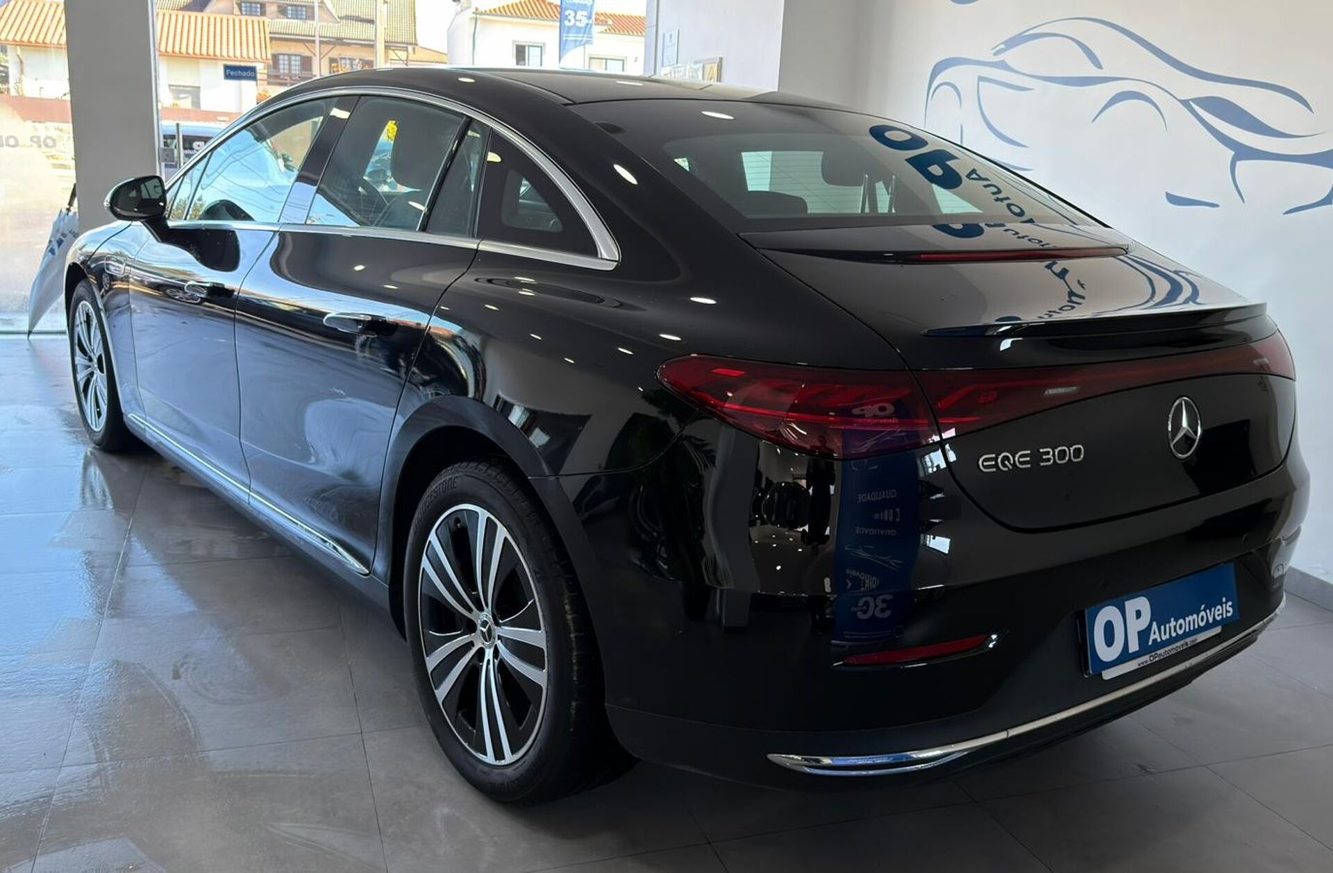 MERCEDES EQE 300 Edition