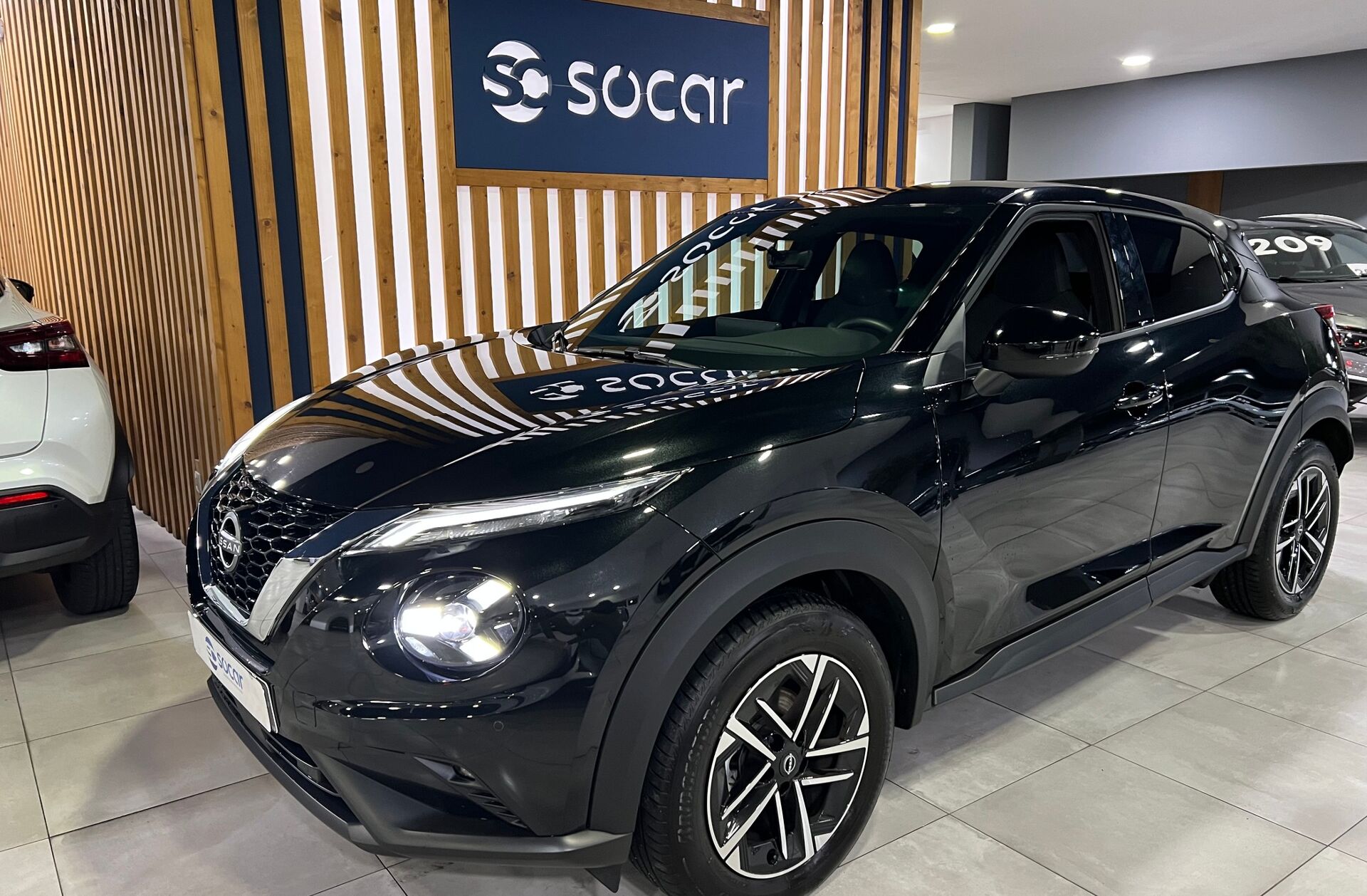 NISSAN Juke 1.0 DIG-T N-Connecta