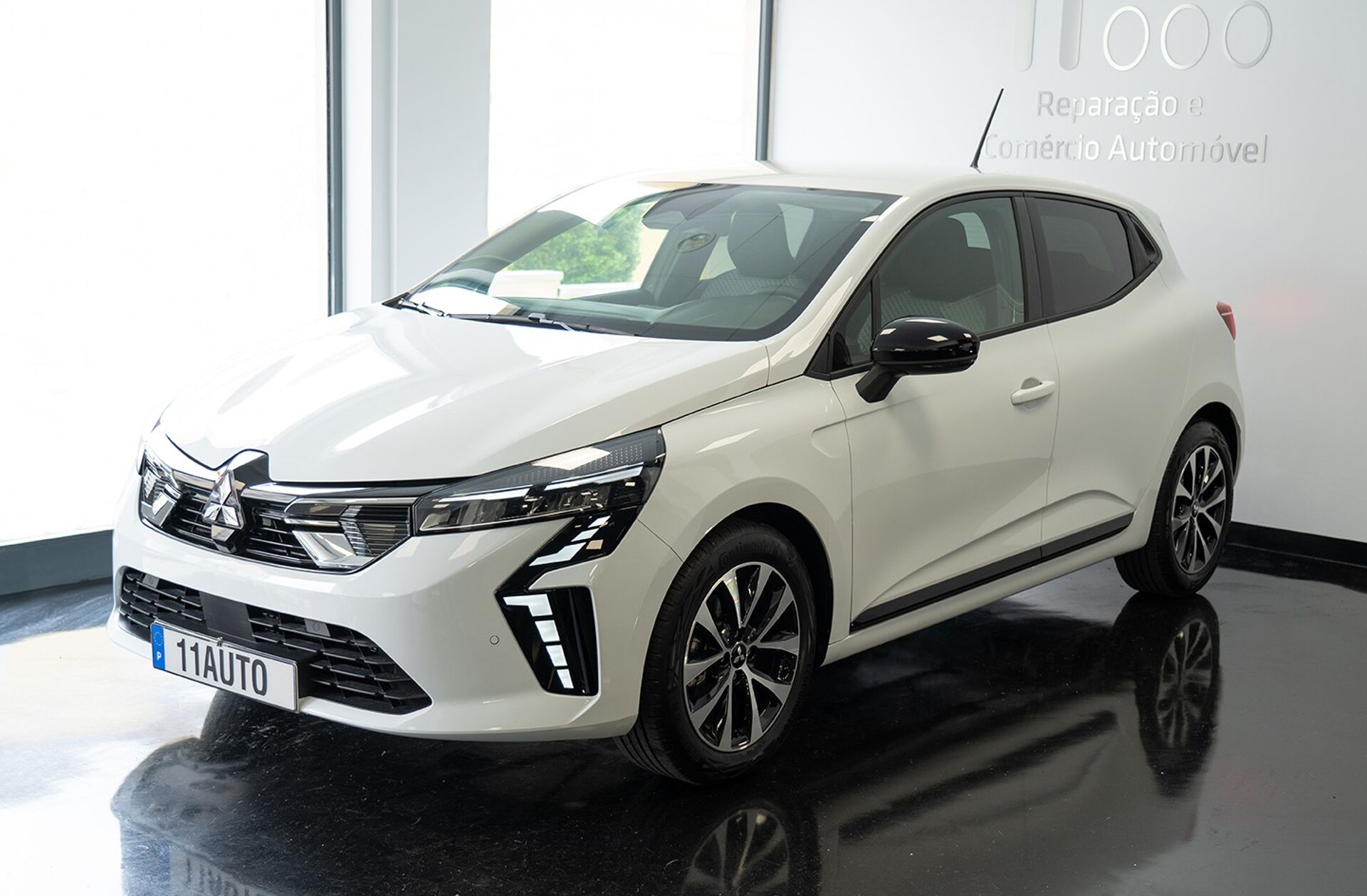 MITSUBISHI Colt 1.0 MPI-T Kaiteki Bi-Fuel