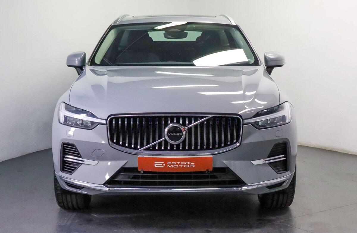 VOLVO XC60 2.0 T6 PHEV Core AWD