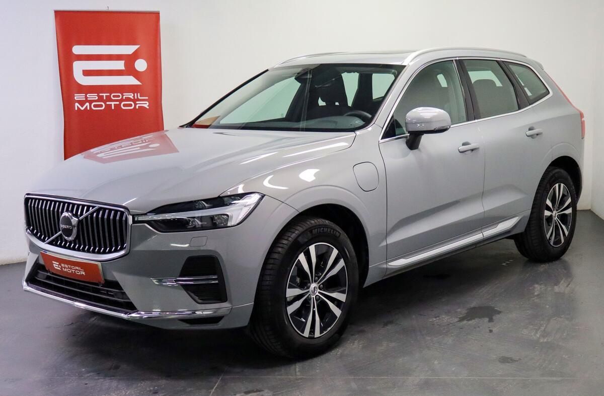 VOLVO XC60 2.0 T6 PHEV Core AWD