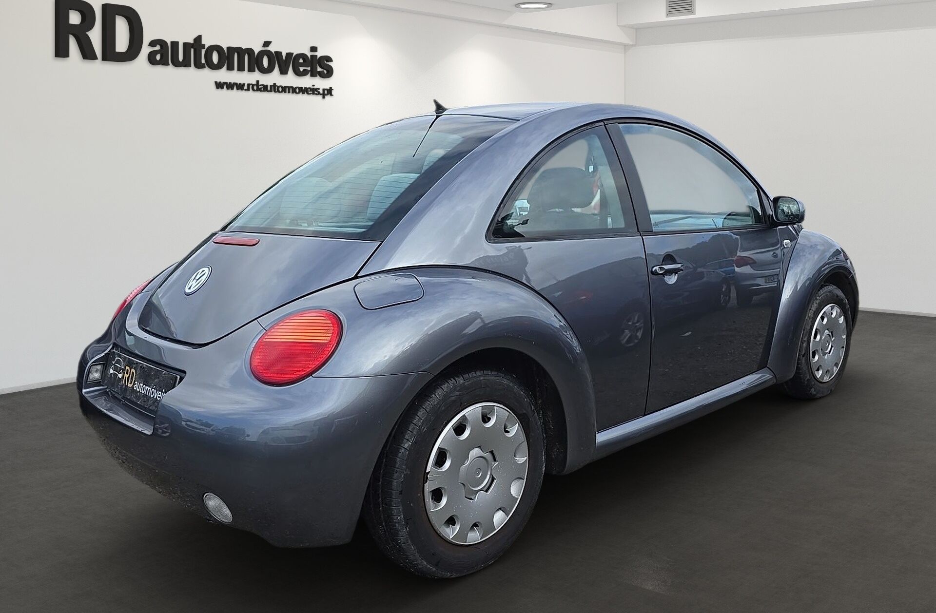 VOLKSWAGEN Beetle New  1.4