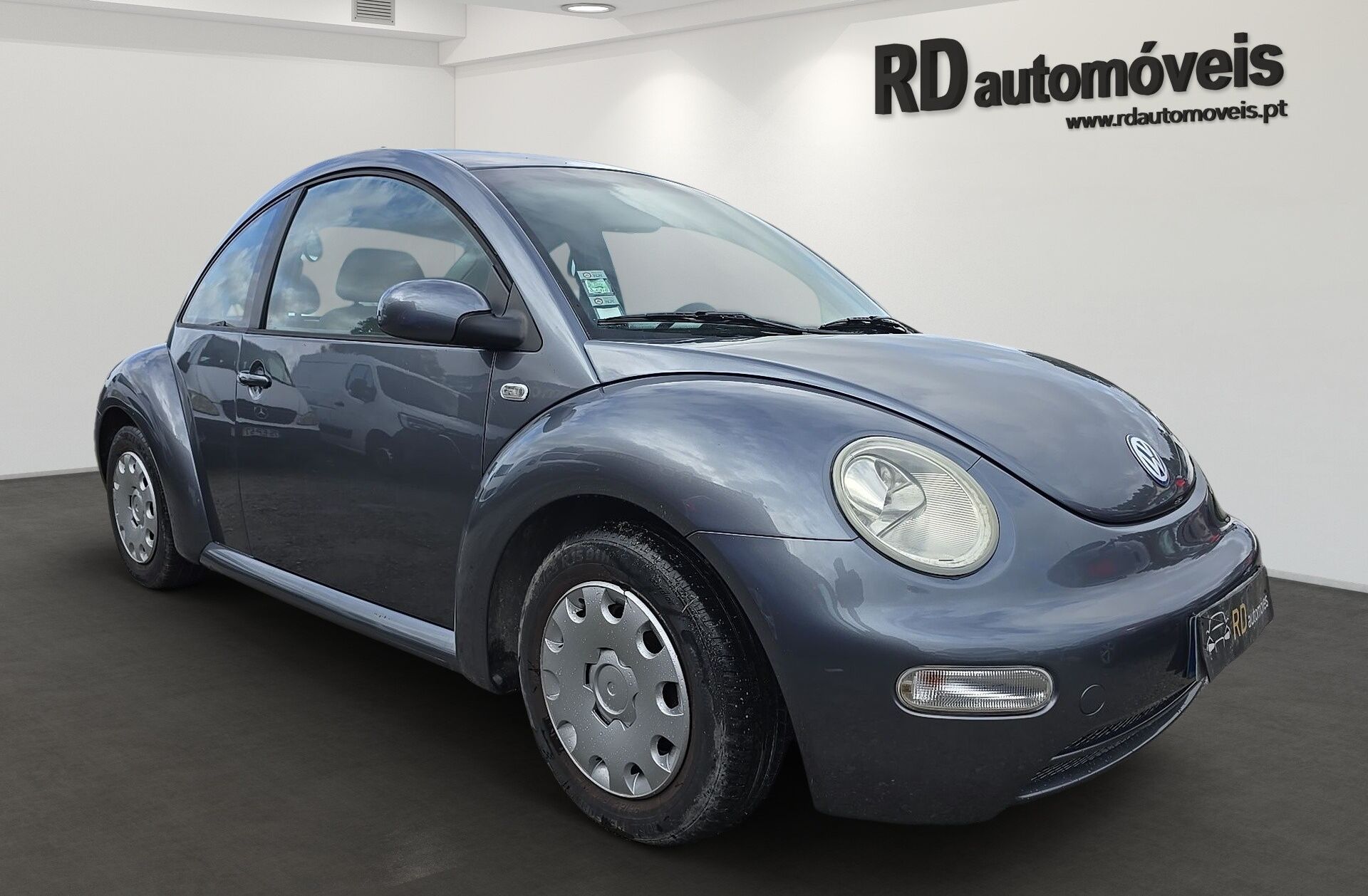 VOLKSWAGEN Beetle New  1.4
