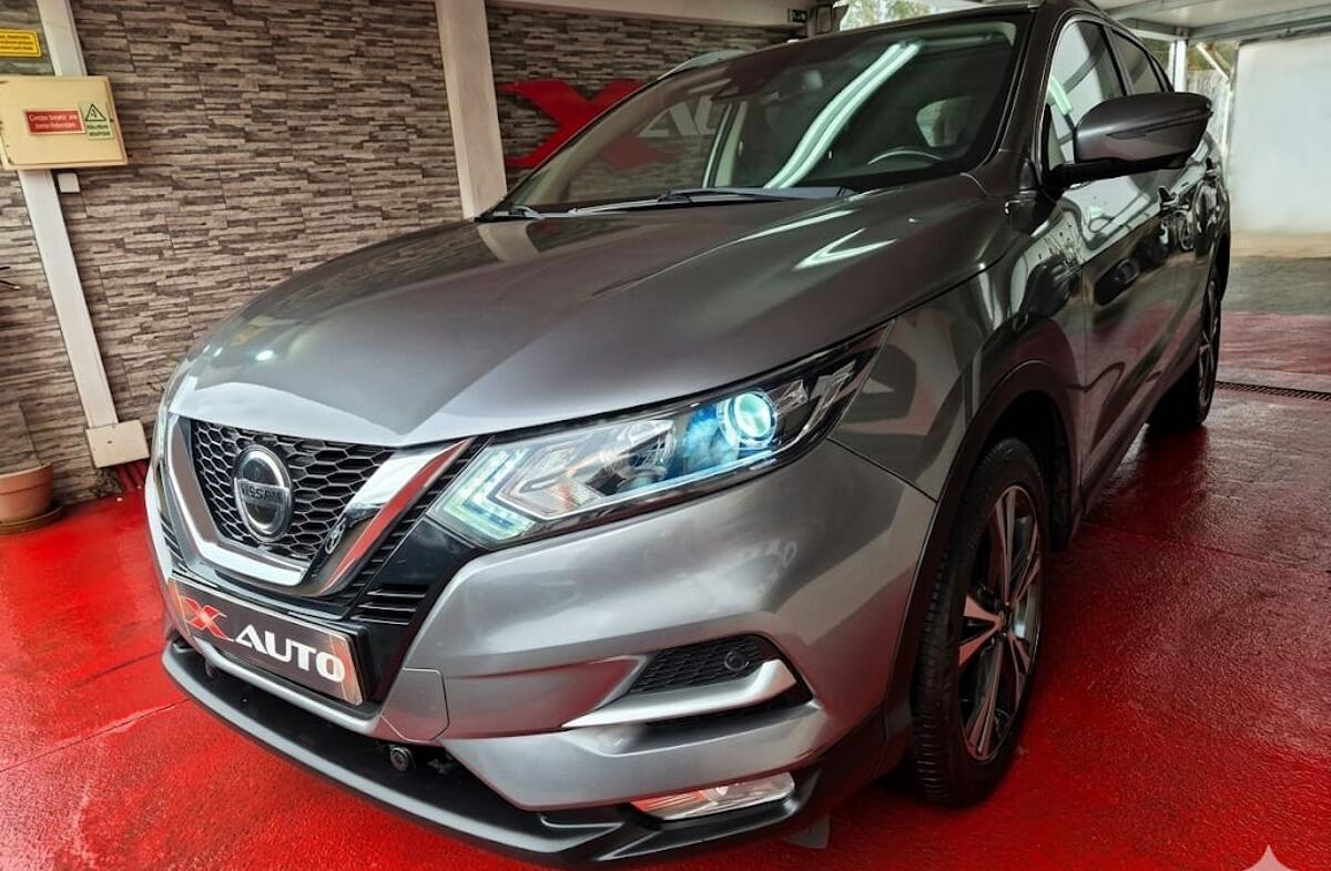 NISSAN Qashqai 1.2 DIG-T Tekna Premium