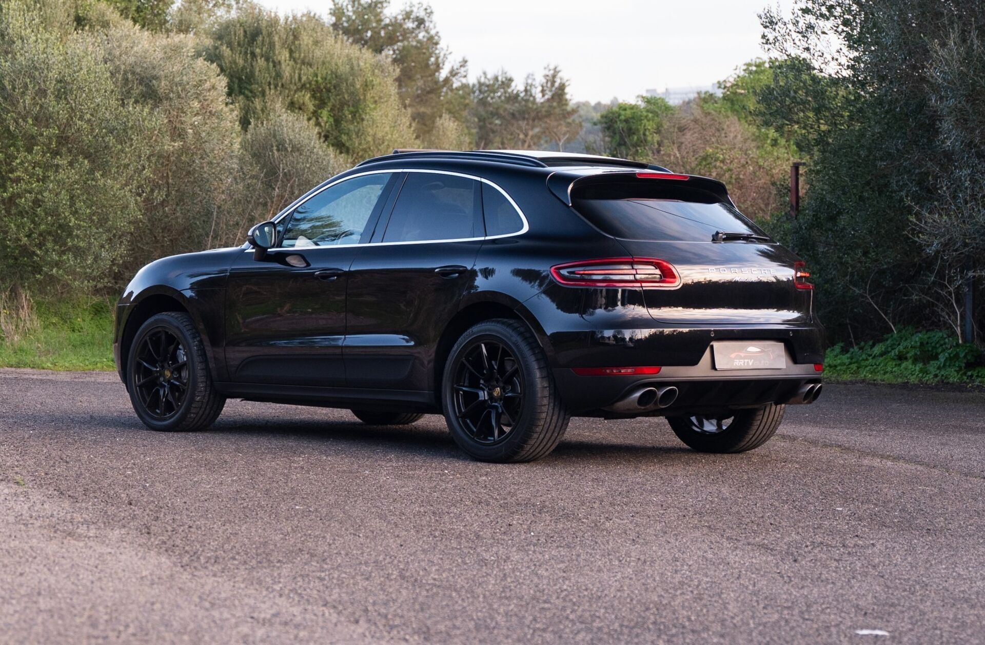 PORSCHE Macan S
