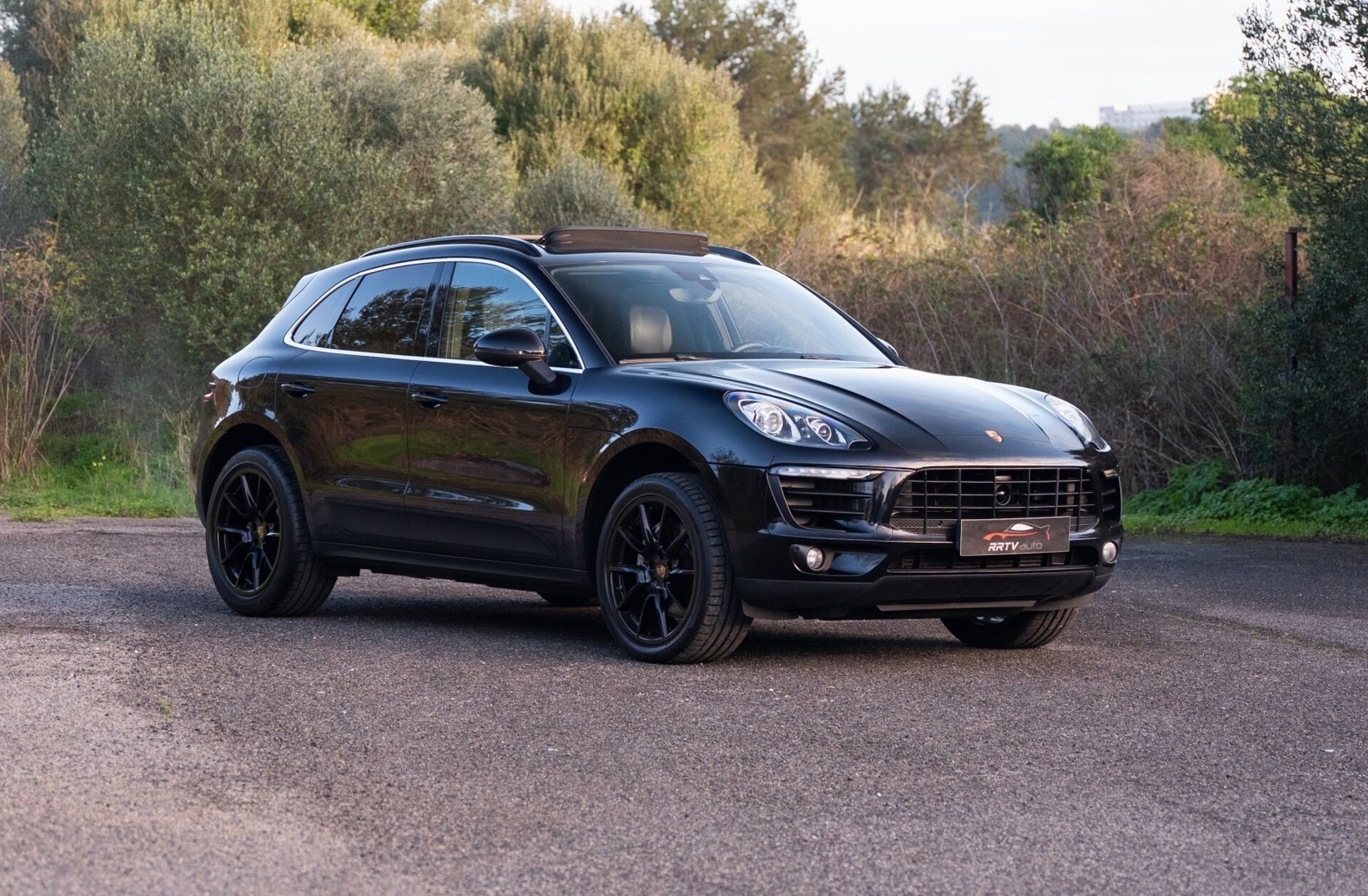 PORSCHE Macan S