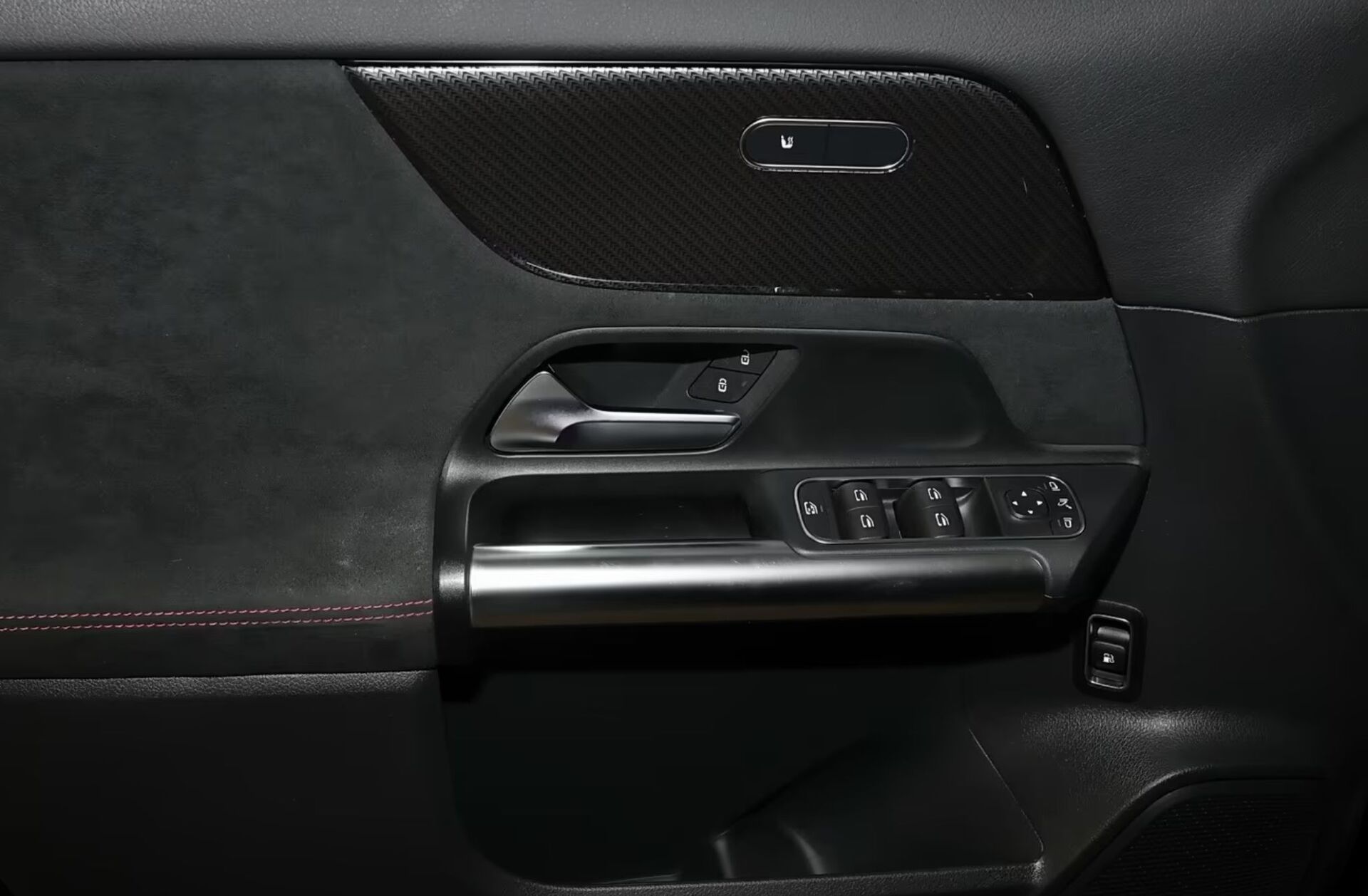 MERCEDES Classe GLA GLA 250 e AMG Line