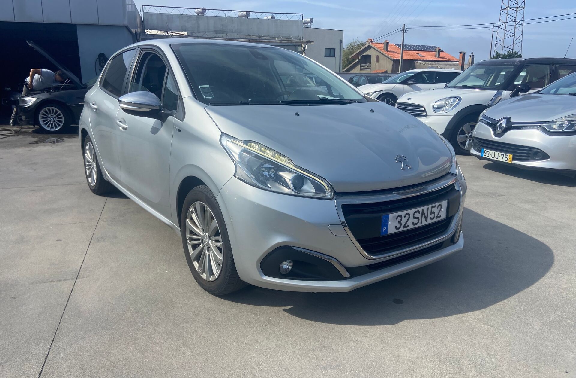 PEUGEOT 208 1.2 PureTech Style