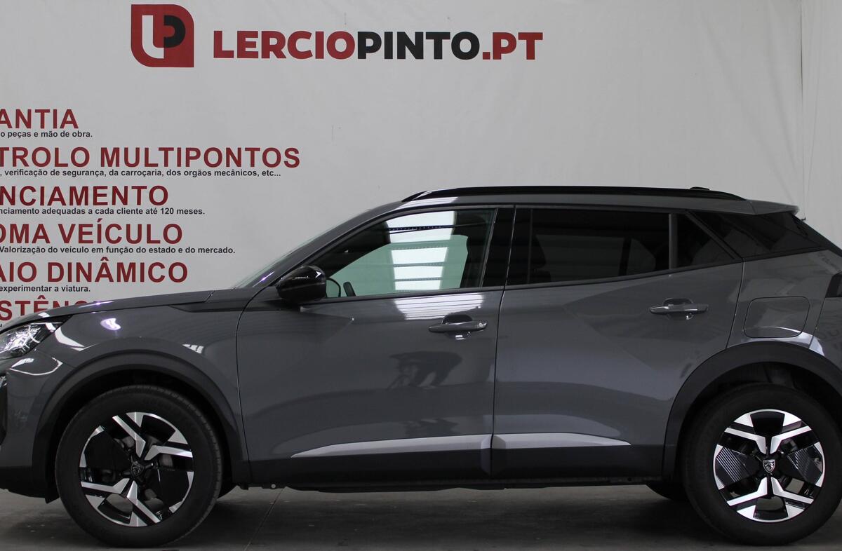 PEUGEOT 2008 1.2 PureTech Allure