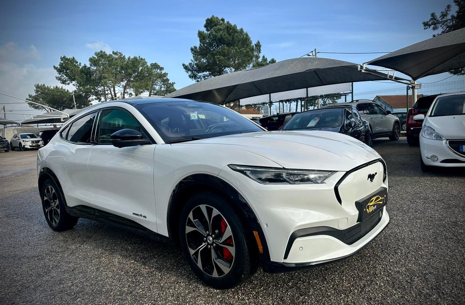 FORD Mustang Mach-E GT AWD