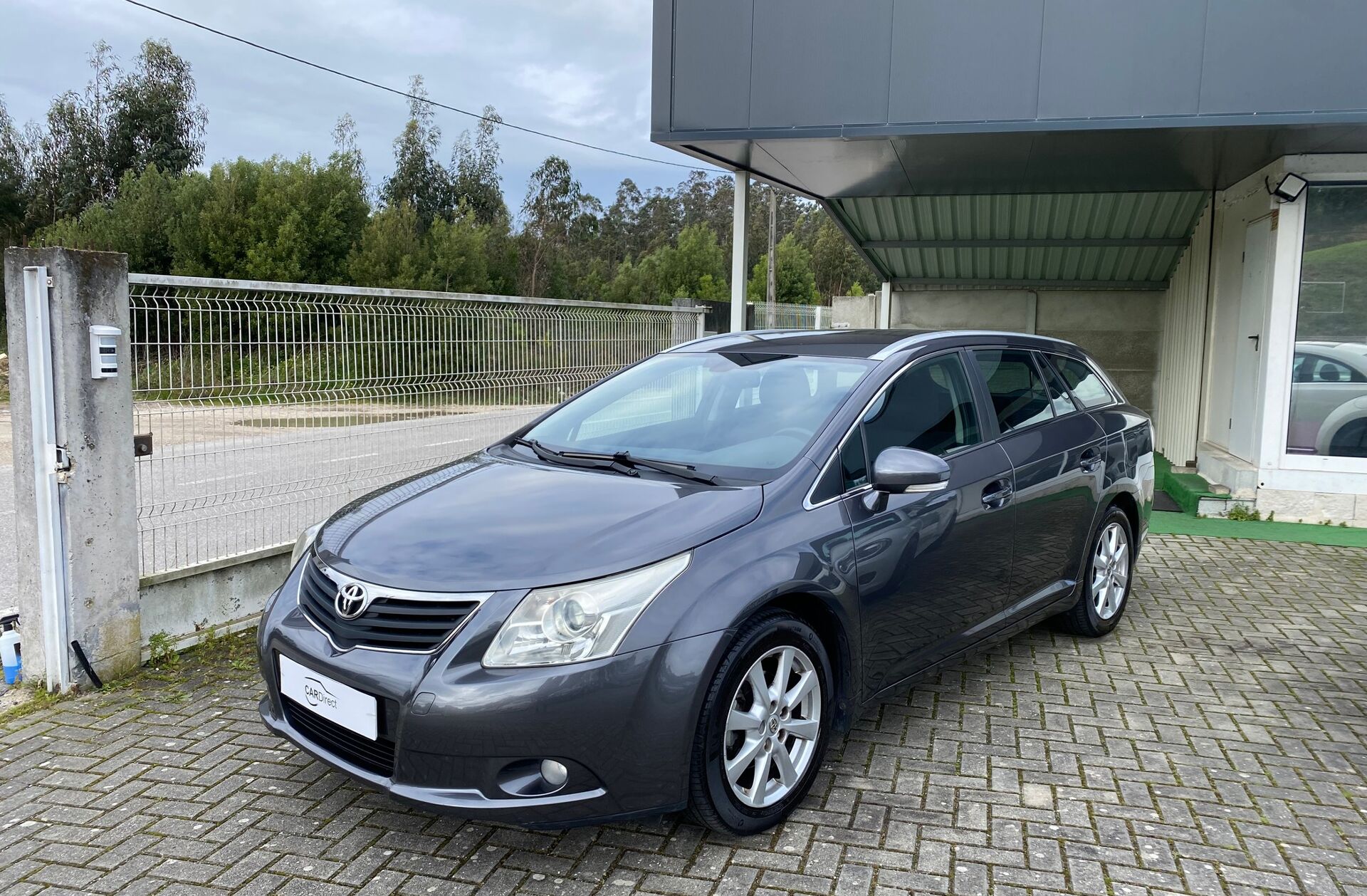 TOYOTA Avensis 2.0 D-4D