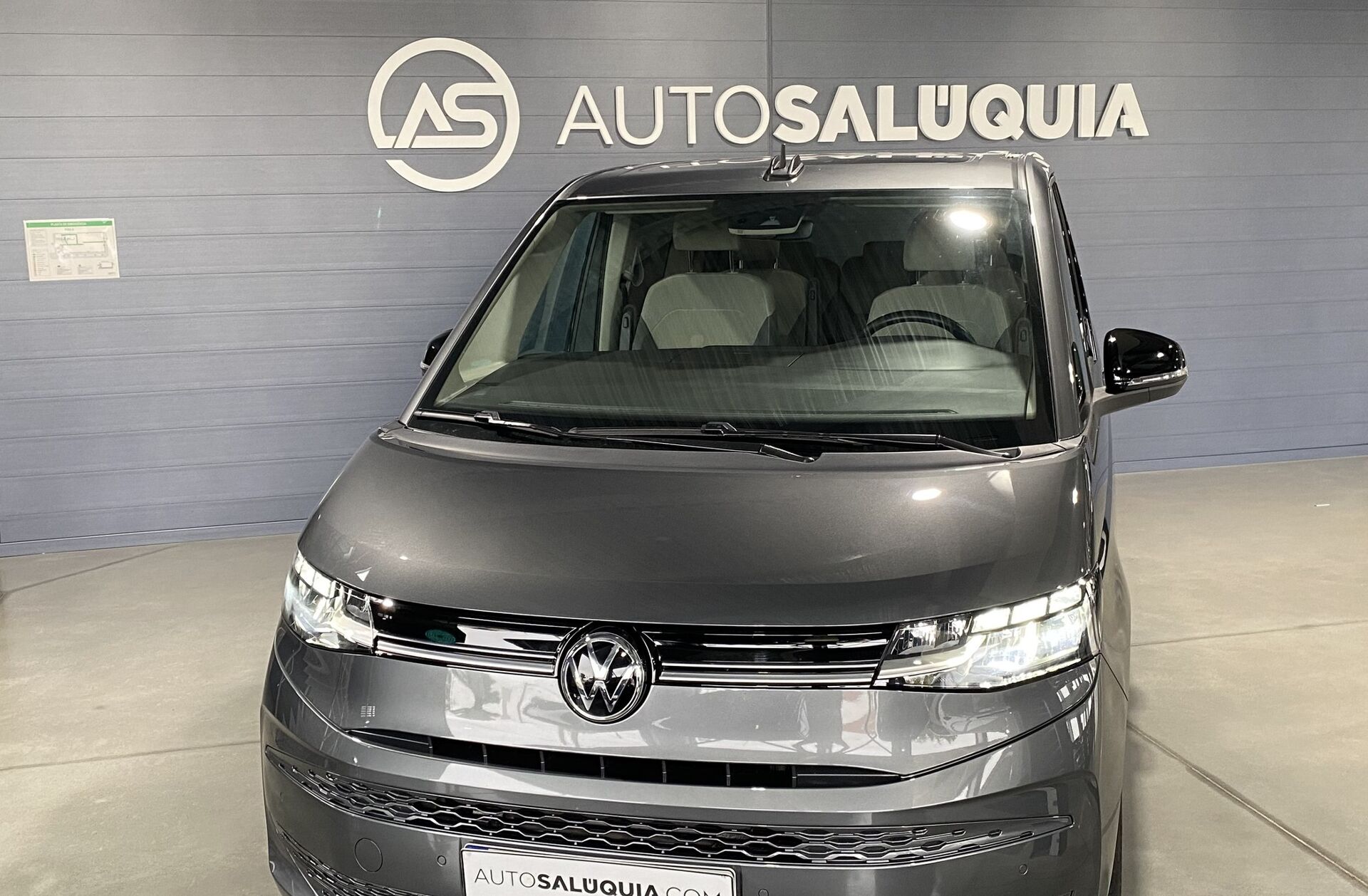 VOLKSWAGEN Multivan 1.4 TSI e-Hybrid Life DSG