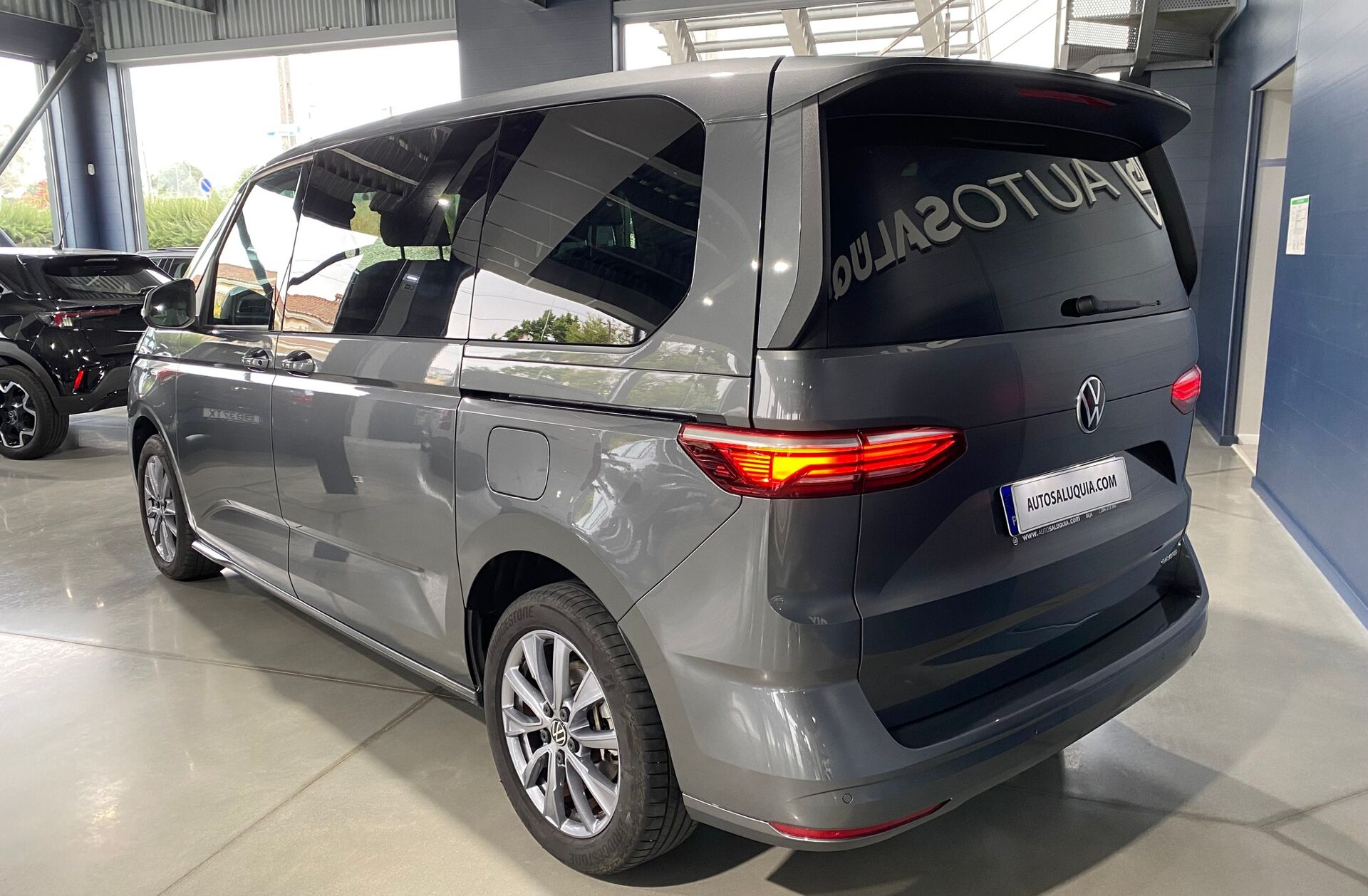 VOLKSWAGEN Multivan 1.4 TSI e-Hybrid Life DSG