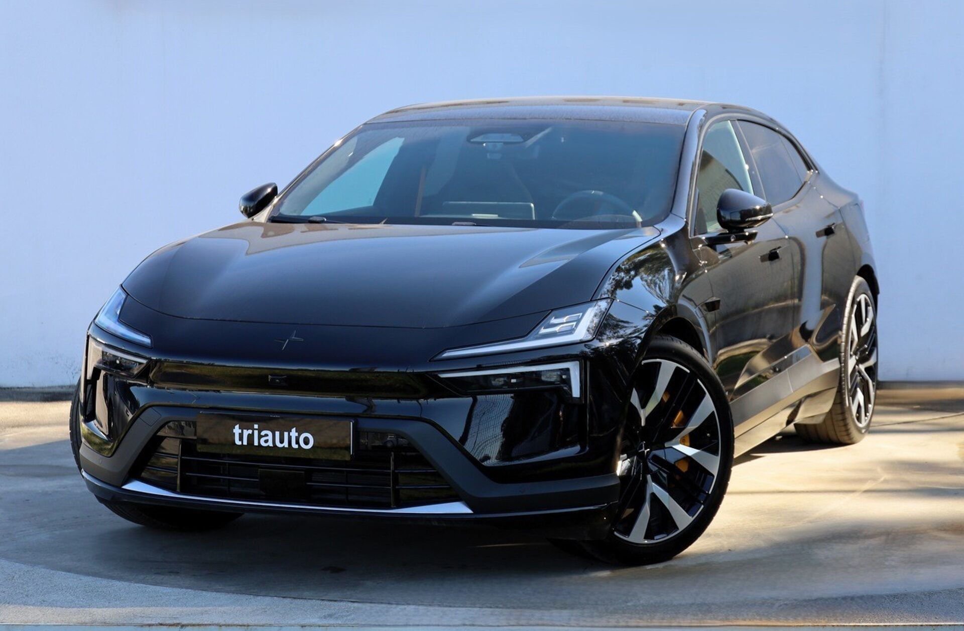 POLESTAR 4 Long Range 100 kWh Dual Motor