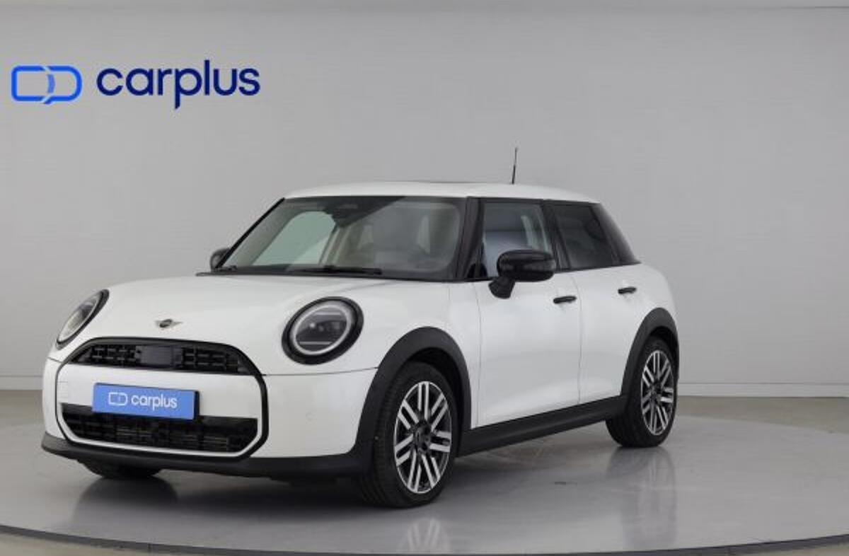 MINI Mini Cooper SE Essential