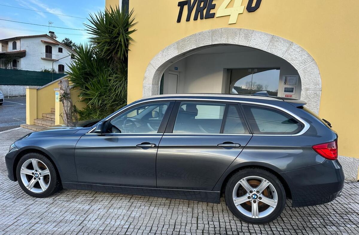BMW Serie-3 318 d Touring Auto Line Sport