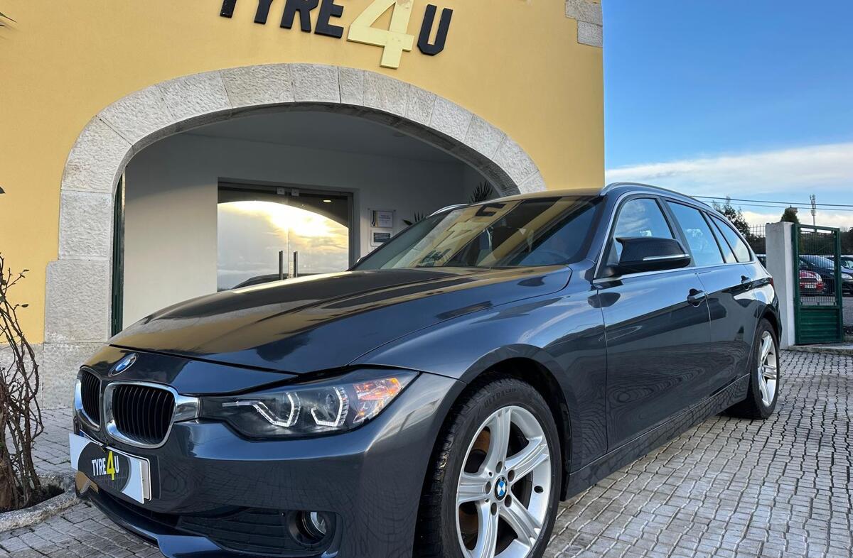 BMW Serie-3 318 d Touring Auto Line Sport