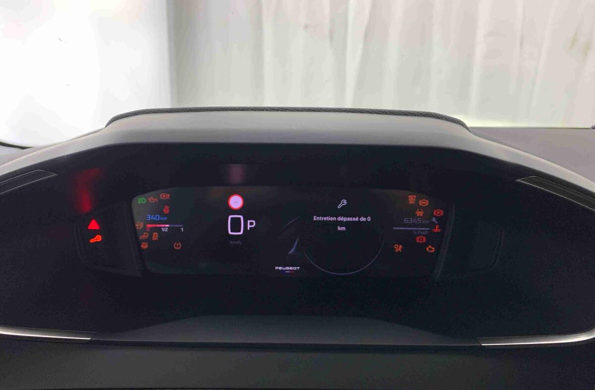 PEUGEOT 208 1.2 Hybrid Allure e-DCS6