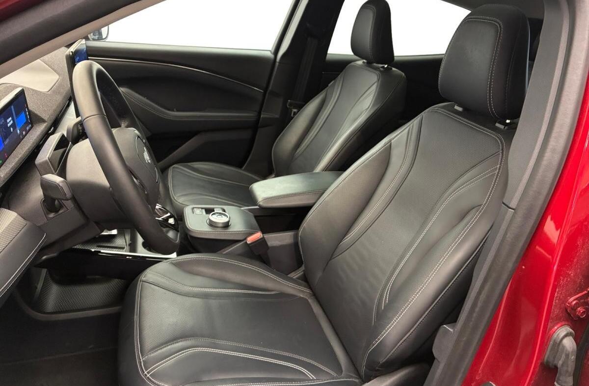 FORD Mustang Mach-E Premium