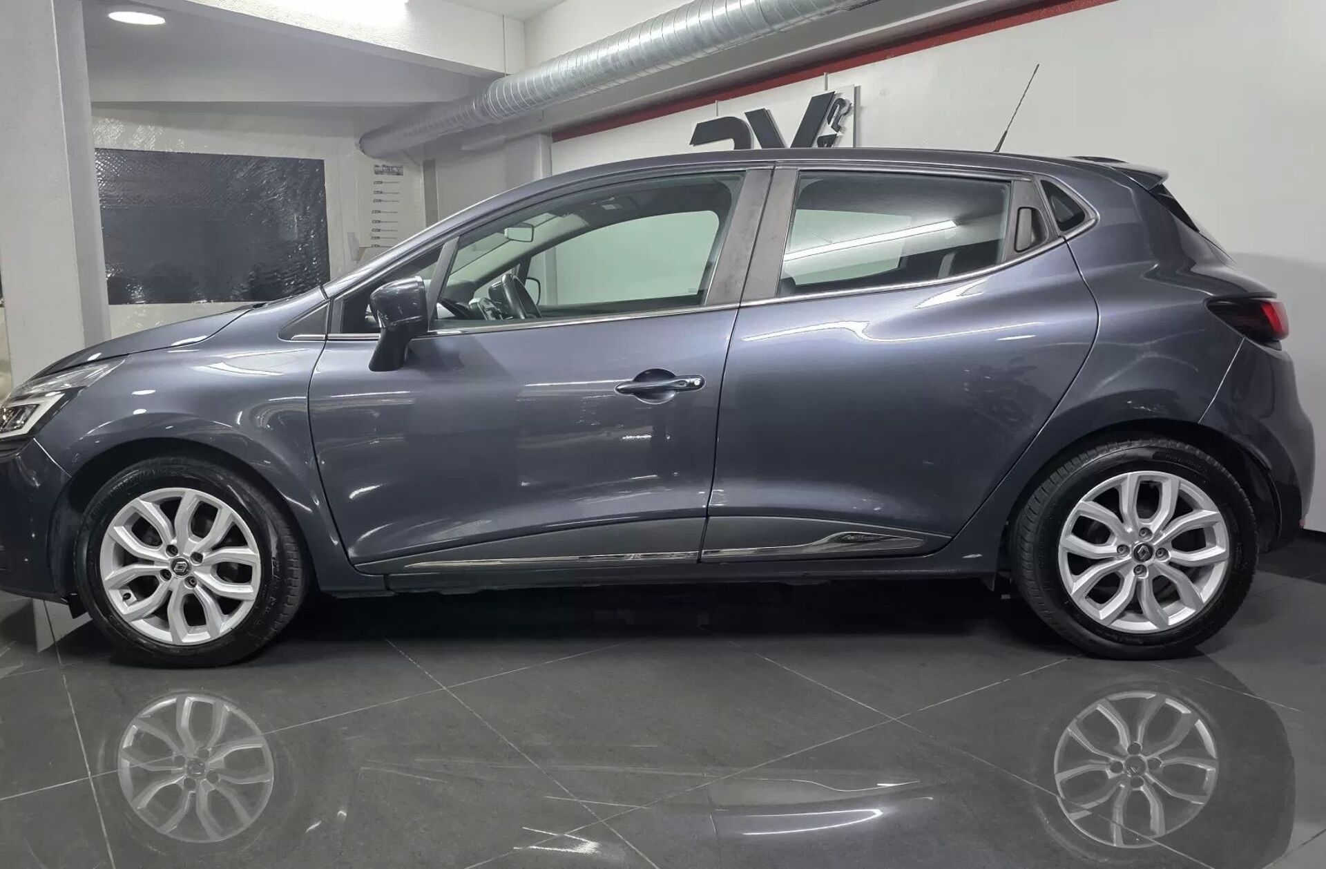 RENAULT Clio 0.9 TCe Zen