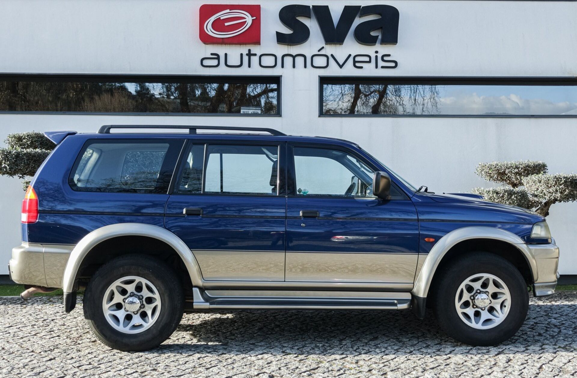 MITSUBISHI Pajero Sport 2.5 TD GLS