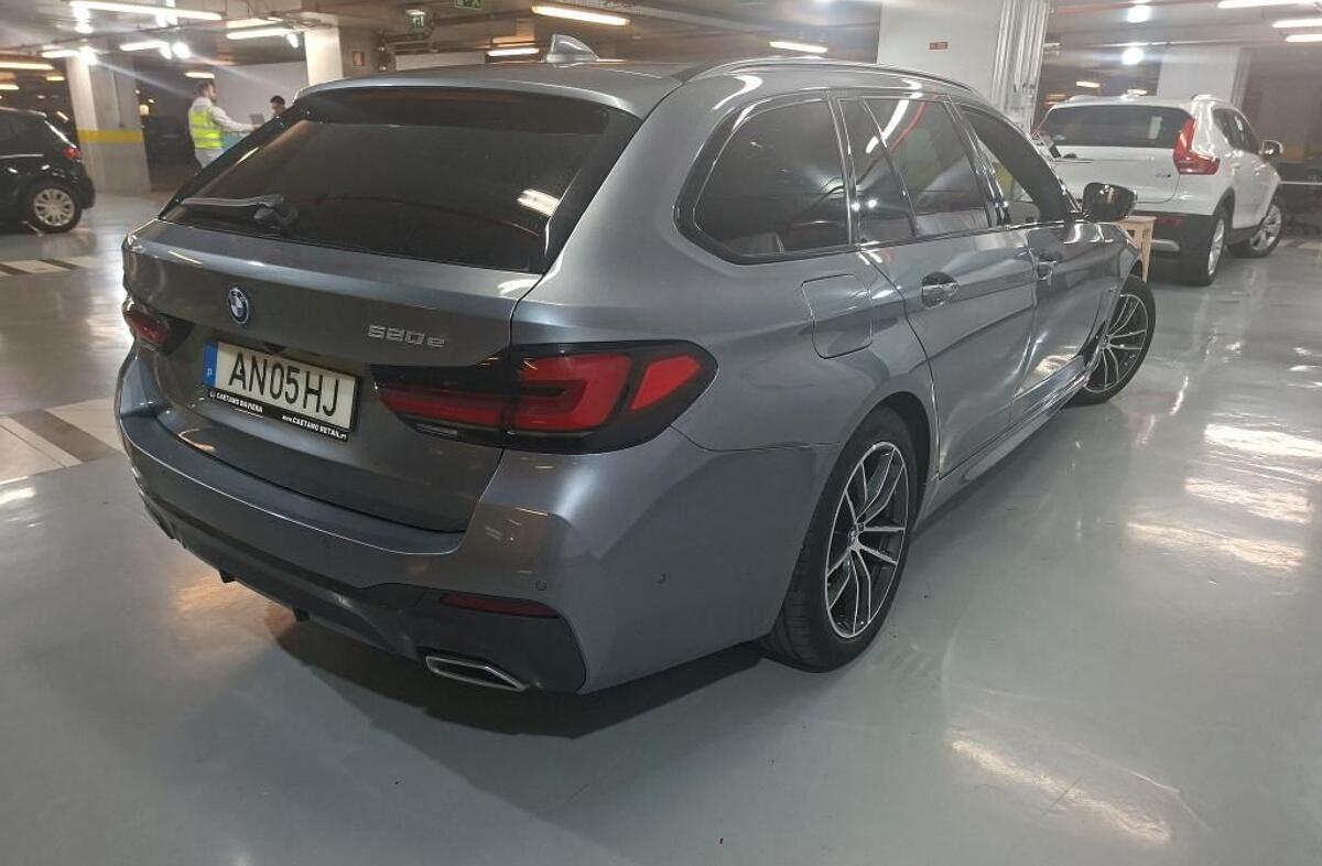 BMW Serie-5 520 e Pack M