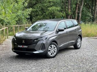 PEUGEOT 5008 1.2 PureTech Active Pack