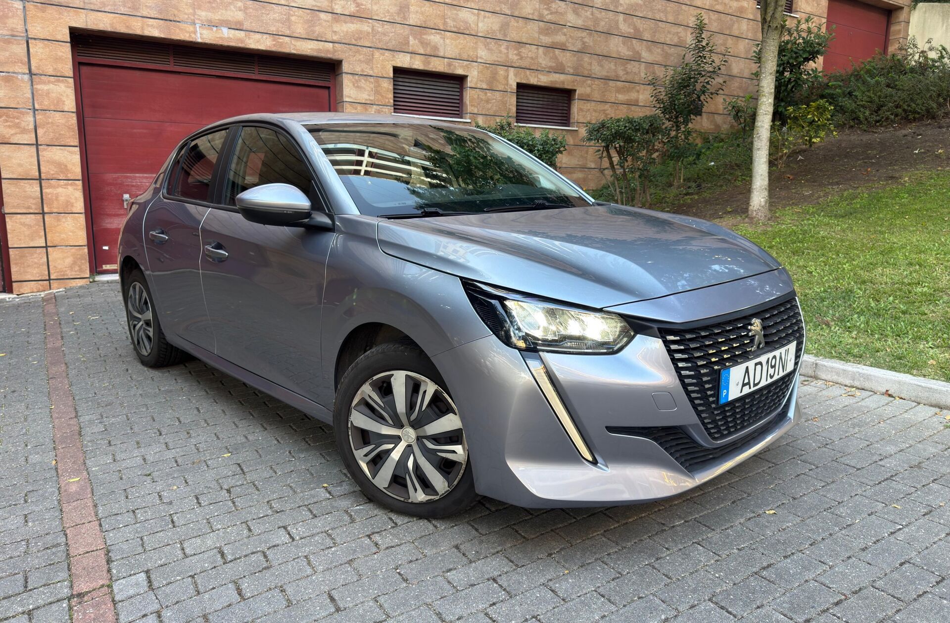 PEUGEOT 208 1.5 BlueHDi Active