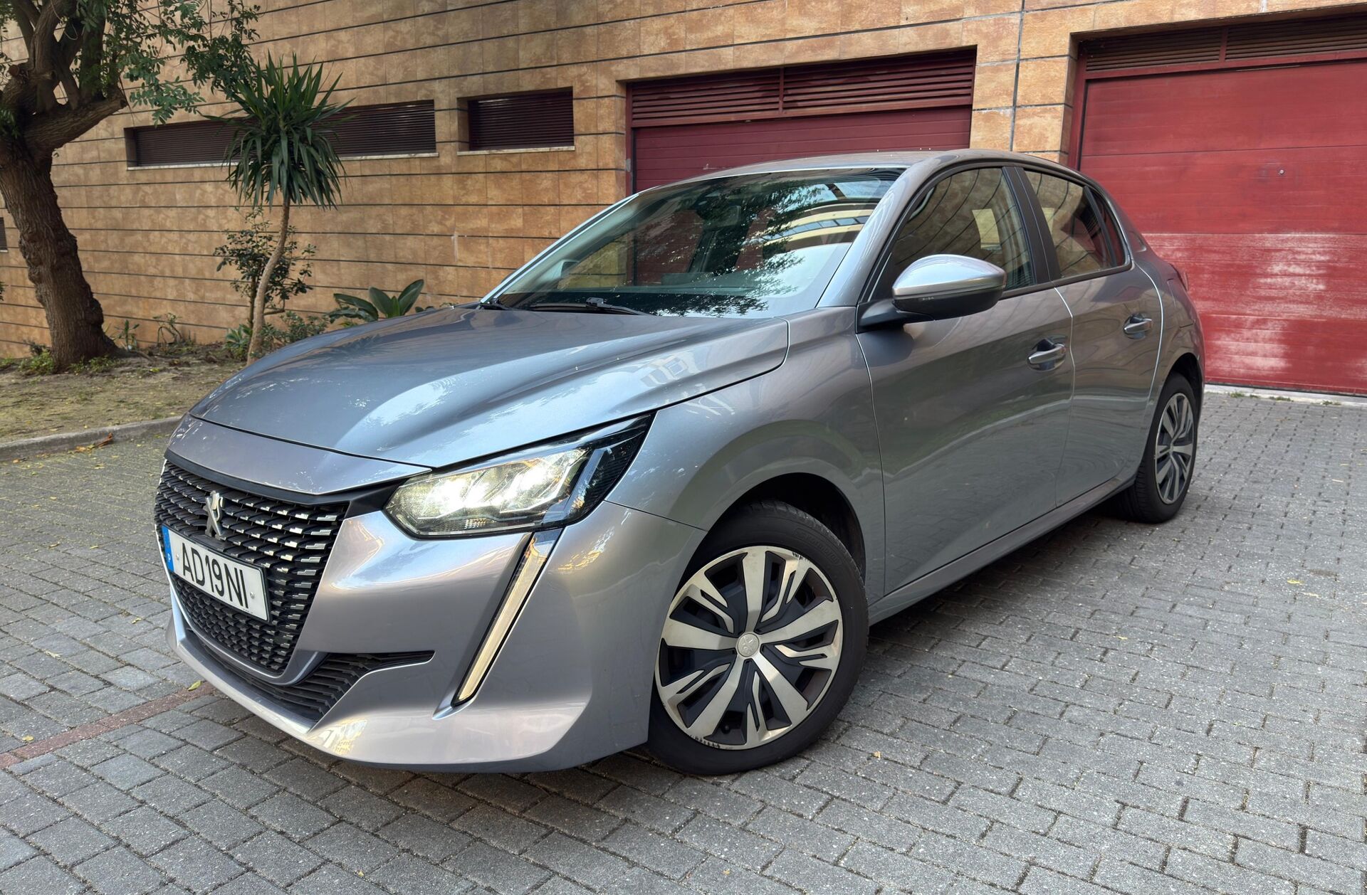 PEUGEOT 208 1.5 BlueHDi Active