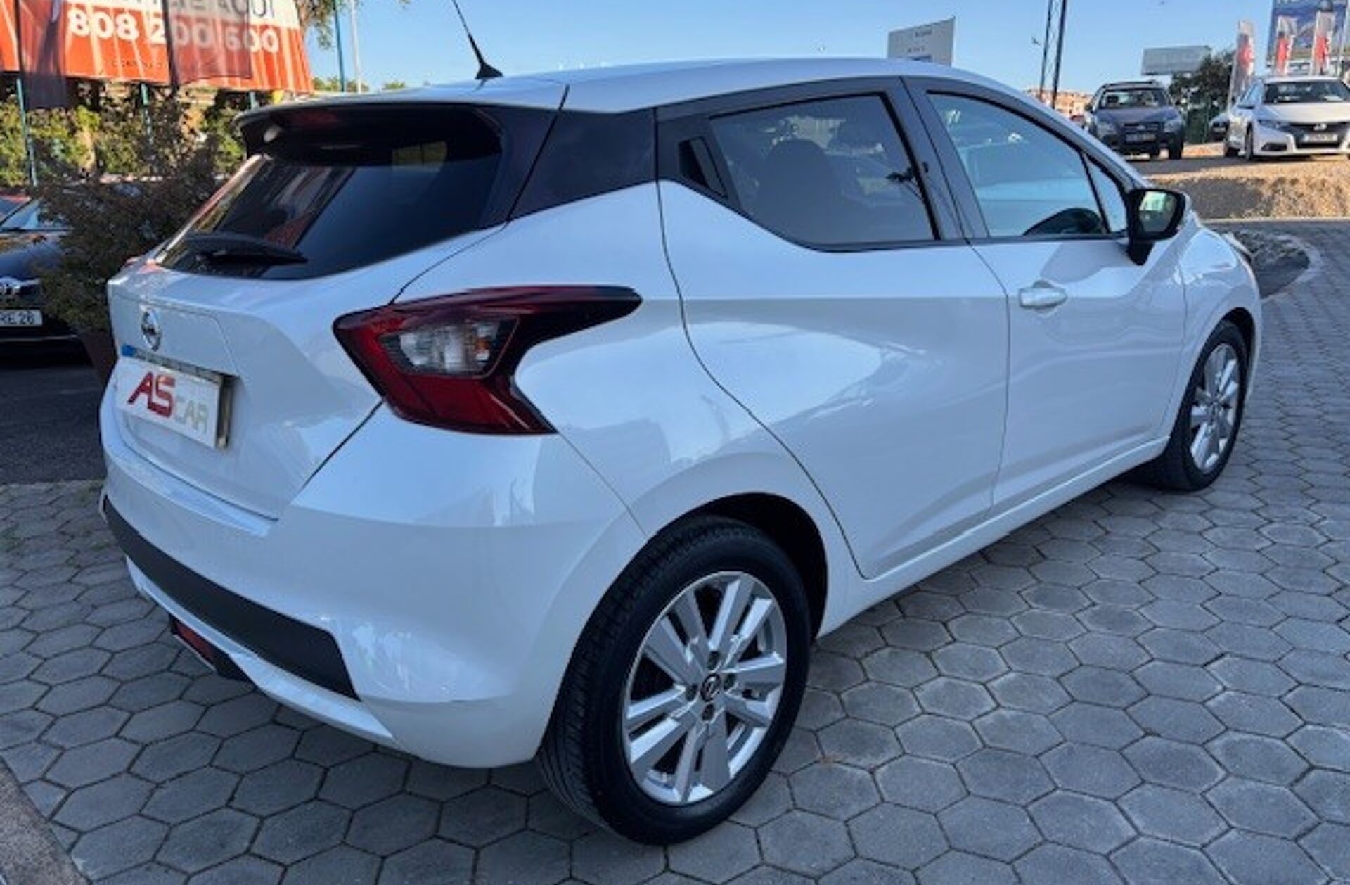 NISSAN Micra 1.0 IG-T Acenta