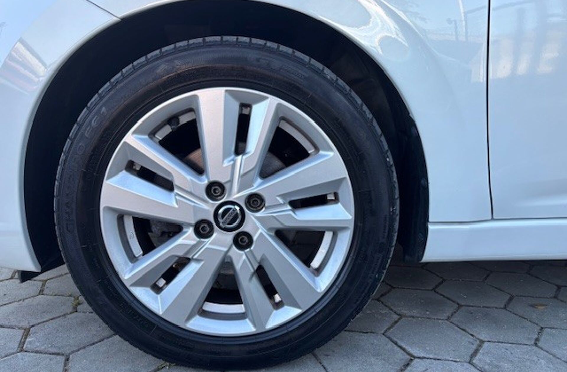 NISSAN Micra 1.0 IG-T Acenta