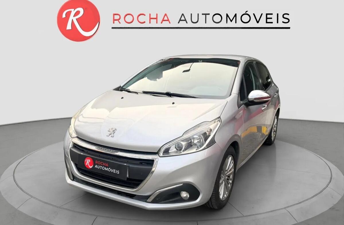 PEUGEOT 208 1.2 PureTech Style
