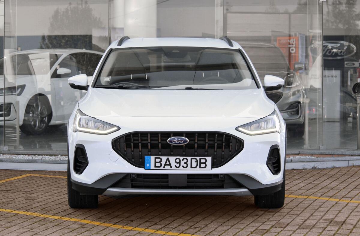 FORD Focus 1.0 EcoBoost MHEV Active X