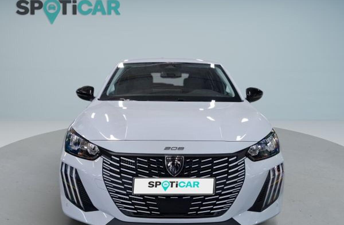PEUGEOT 208 1.2 Hybrid Allure e-DCS6