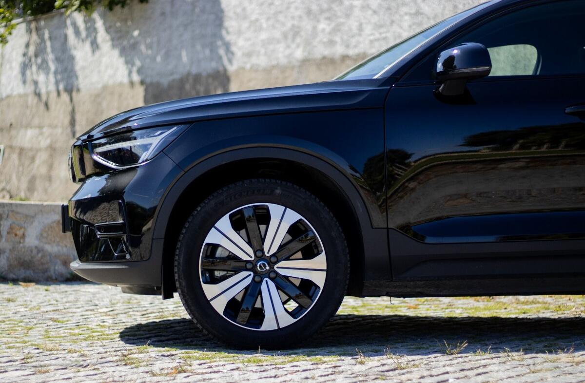 VOLVO C40 Recharge Core