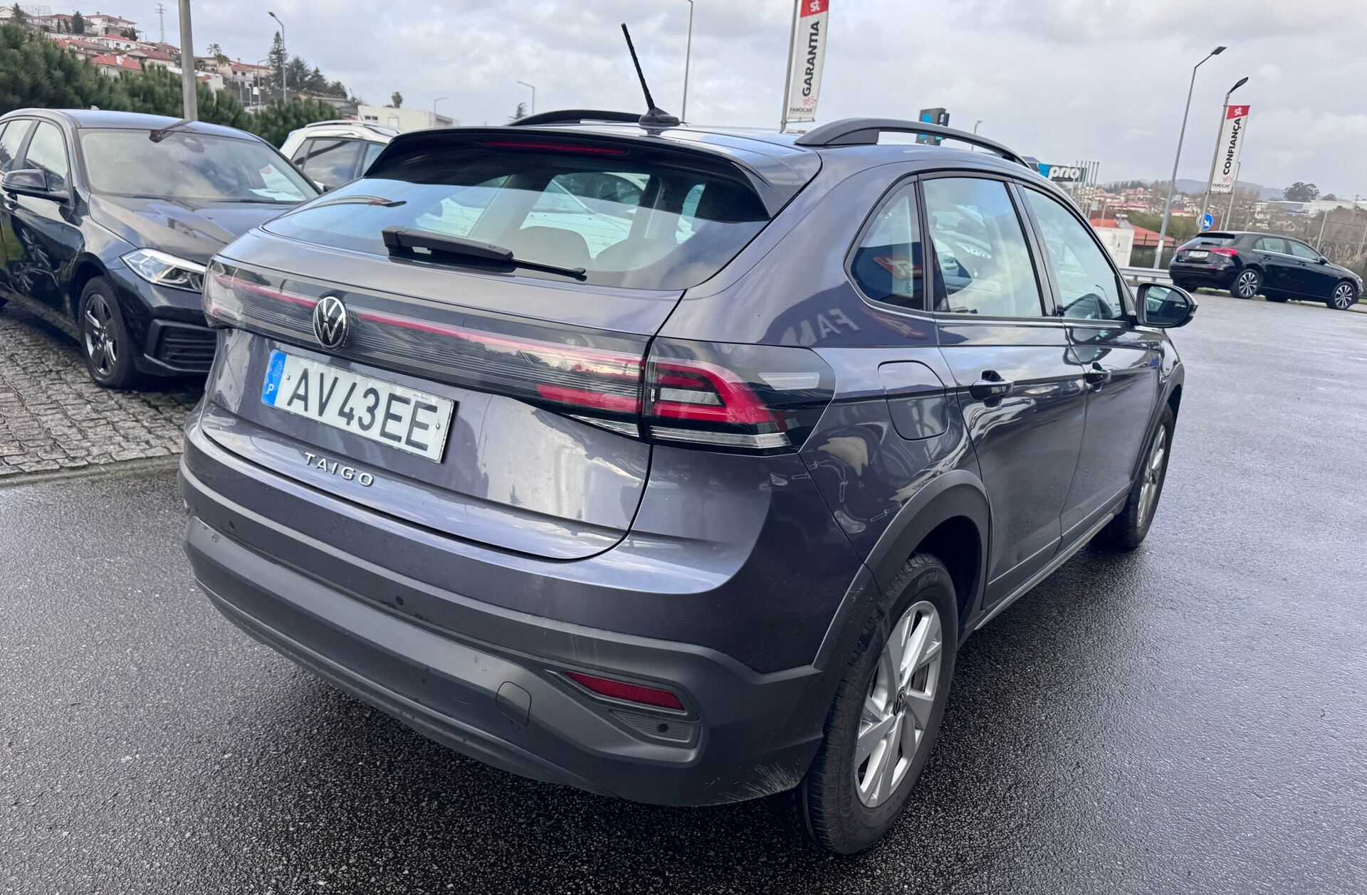 VOLKSWAGEN Taigo 1.0 TSI R-Line DSG