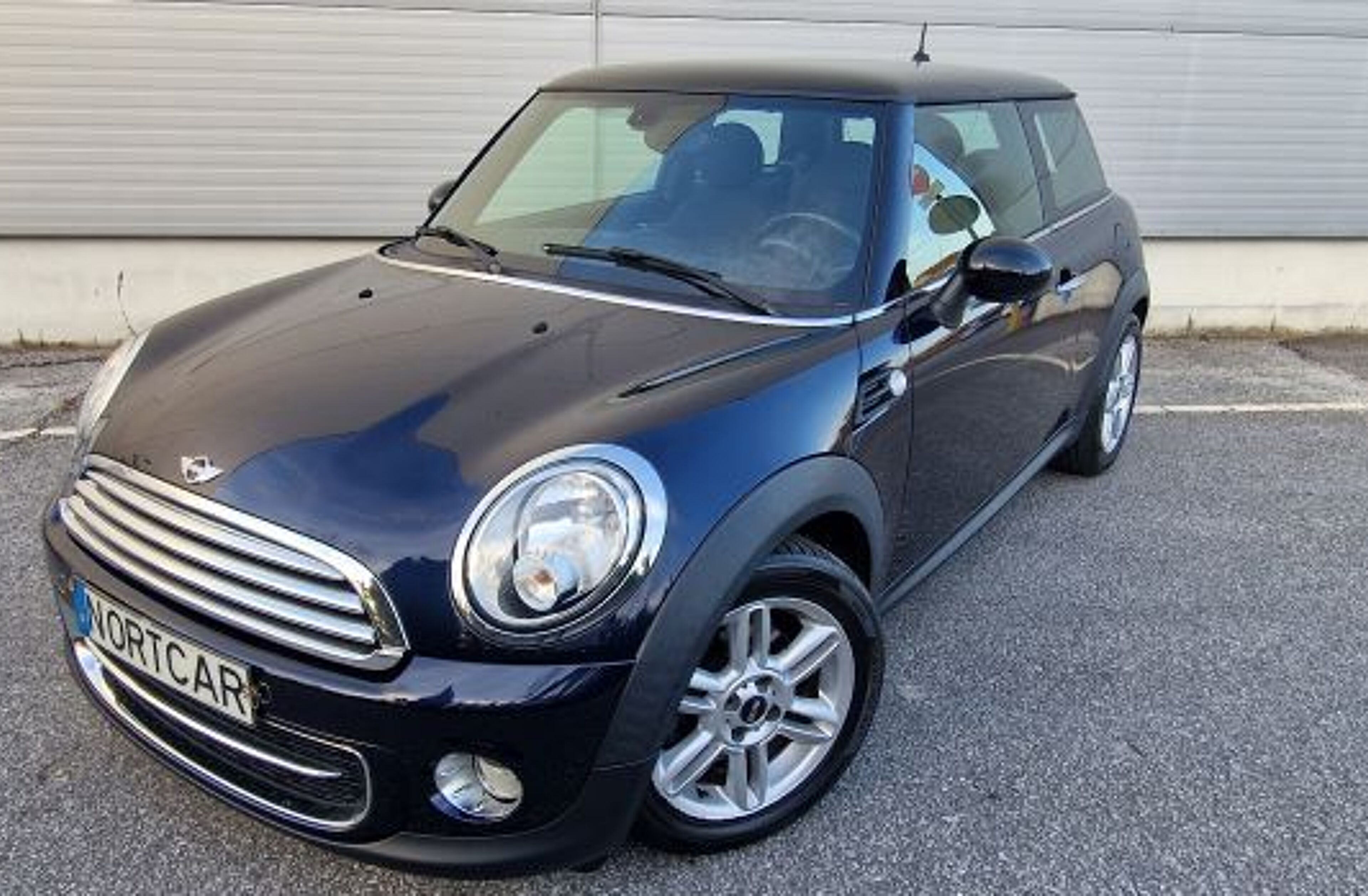 MINI Mini D