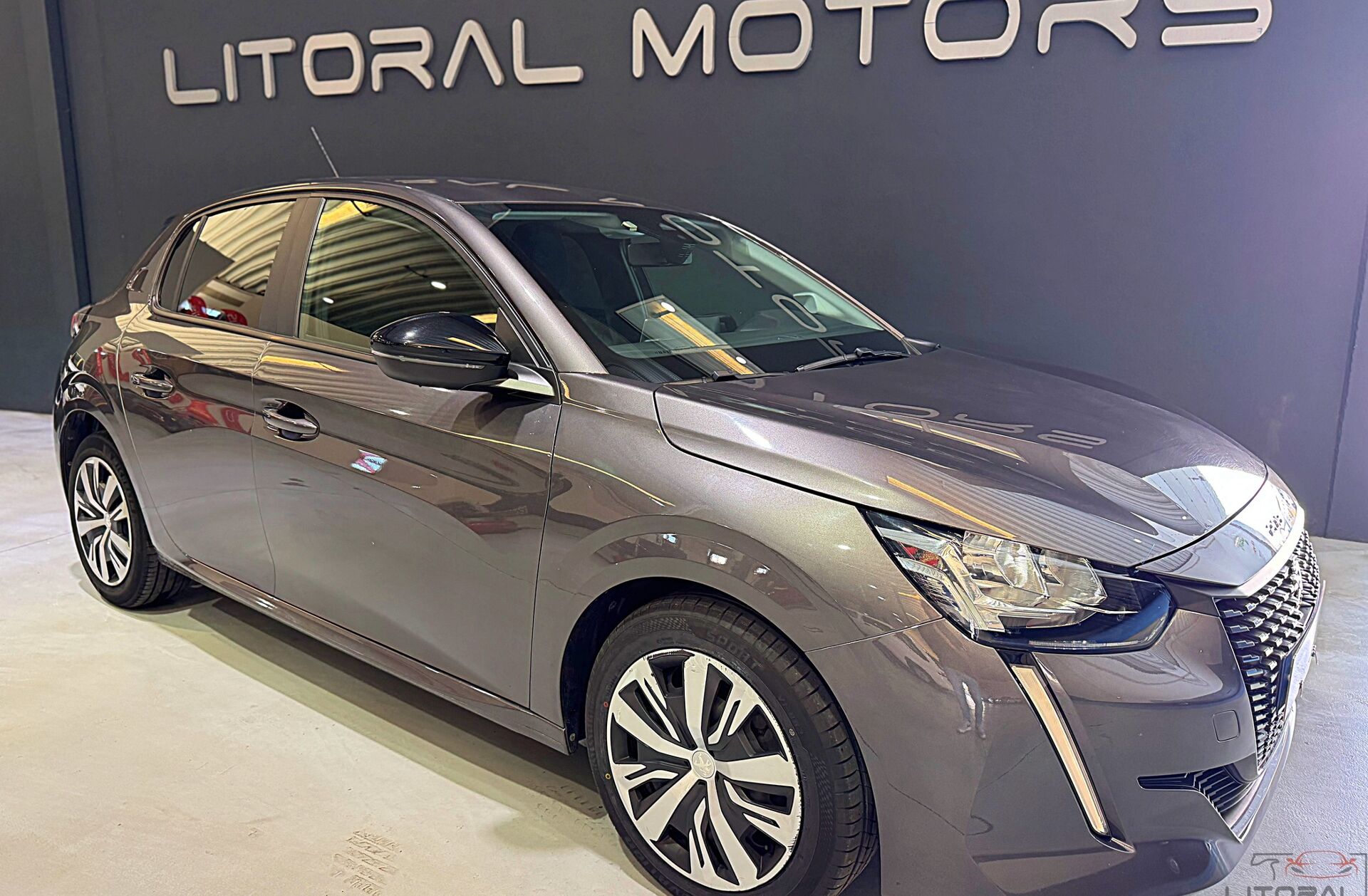 PEUGEOT 208 1.2 PureTech Active