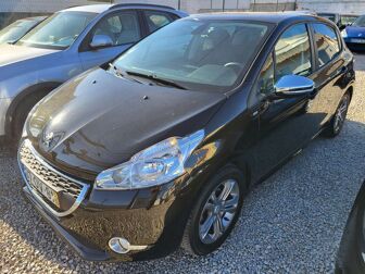 PEUGEOT 208 1.2 VTi SE Style