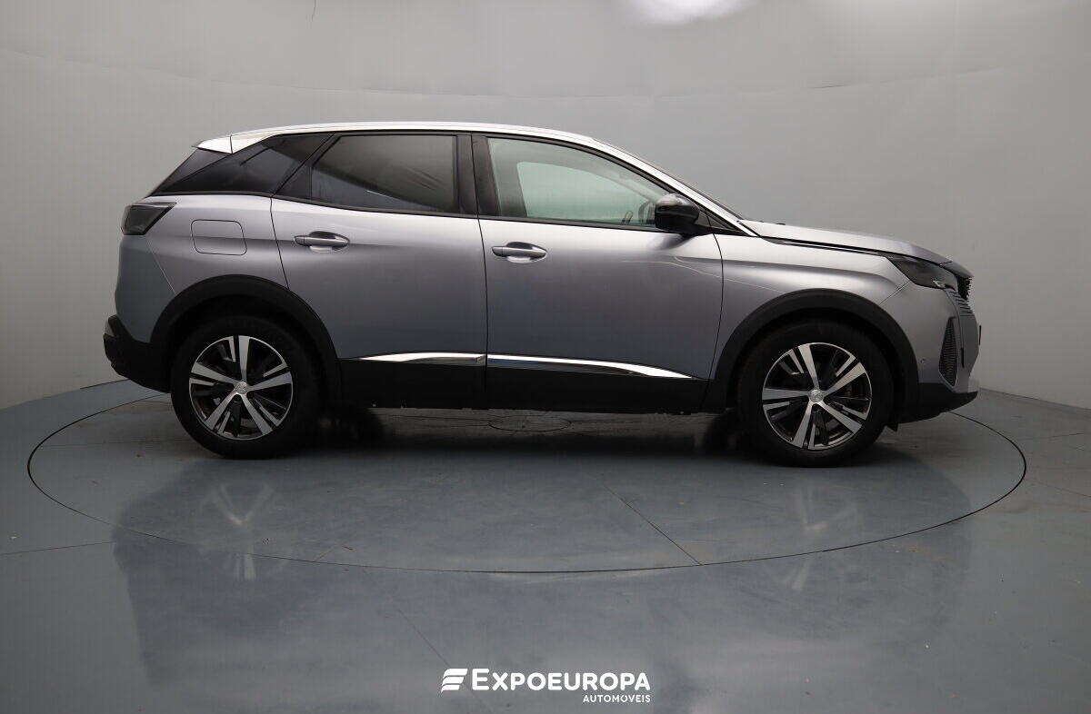 PEUGEOT 3008 1.5 BlueHDi Allure EAT8