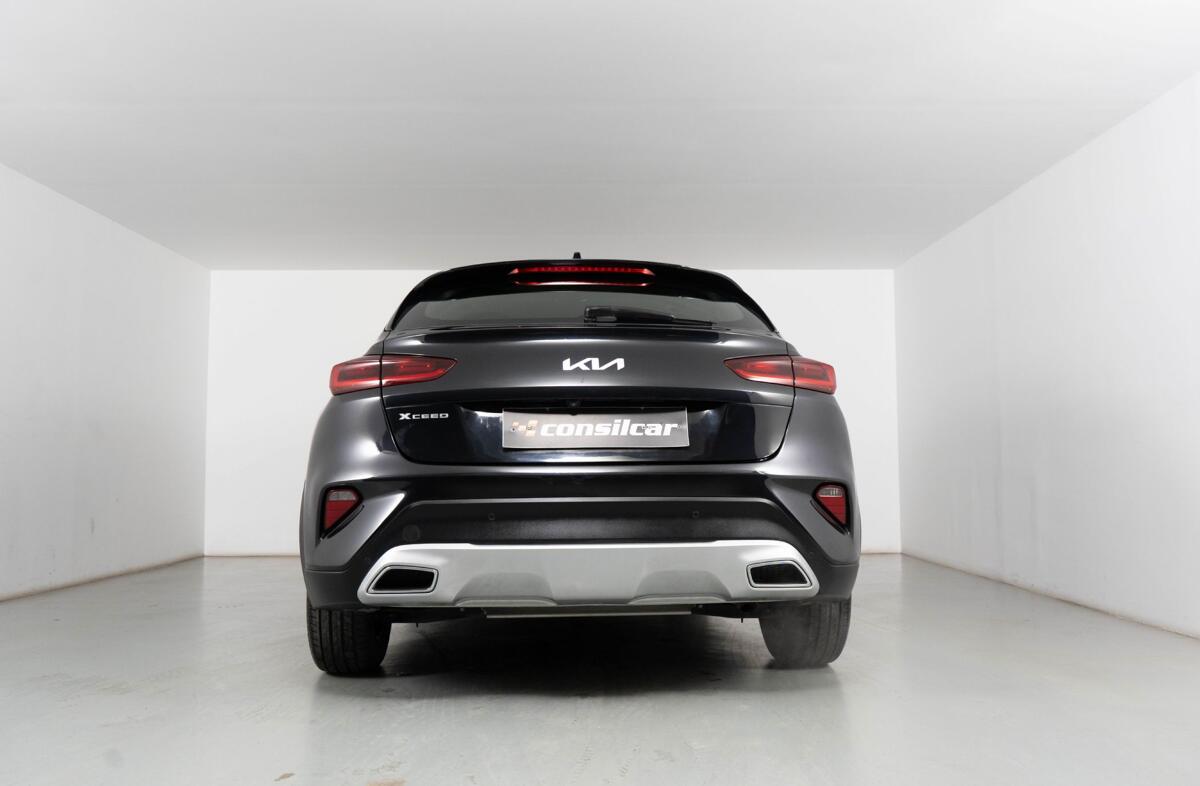 KIA XCeed 1.6 GDi PHEV Drive