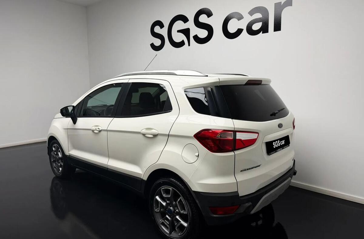 FORD EcoSport 1.0 EcoBoost Titanium