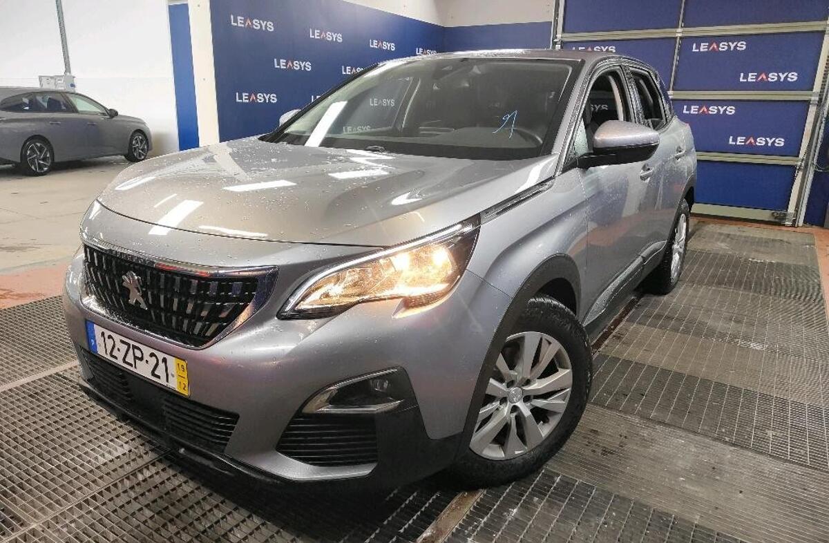 PEUGEOT 3008 1.5 BlueHDi Active