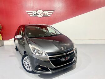 PEUGEOT 208 1.2 PureTech Style