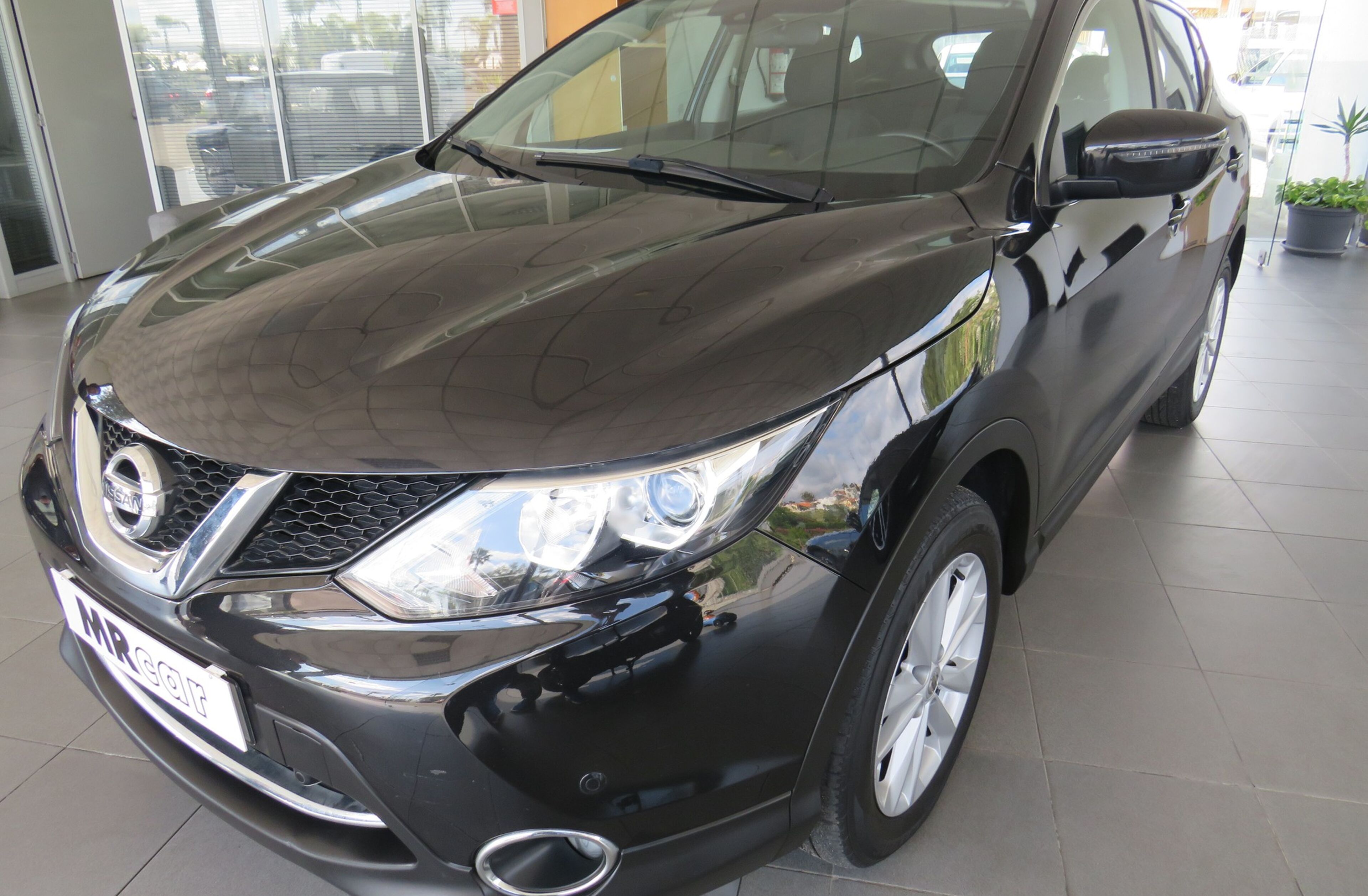 NISSAN Qashqai 1.5 dCi N-Connecta Led
