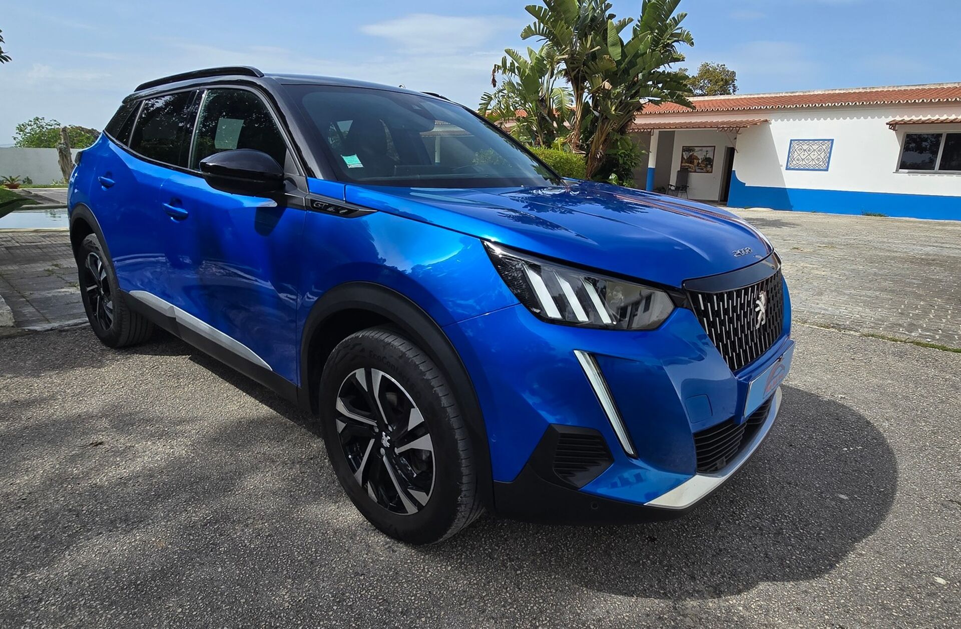PEUGEOT 2008 1.2 PureTech GT EAT8