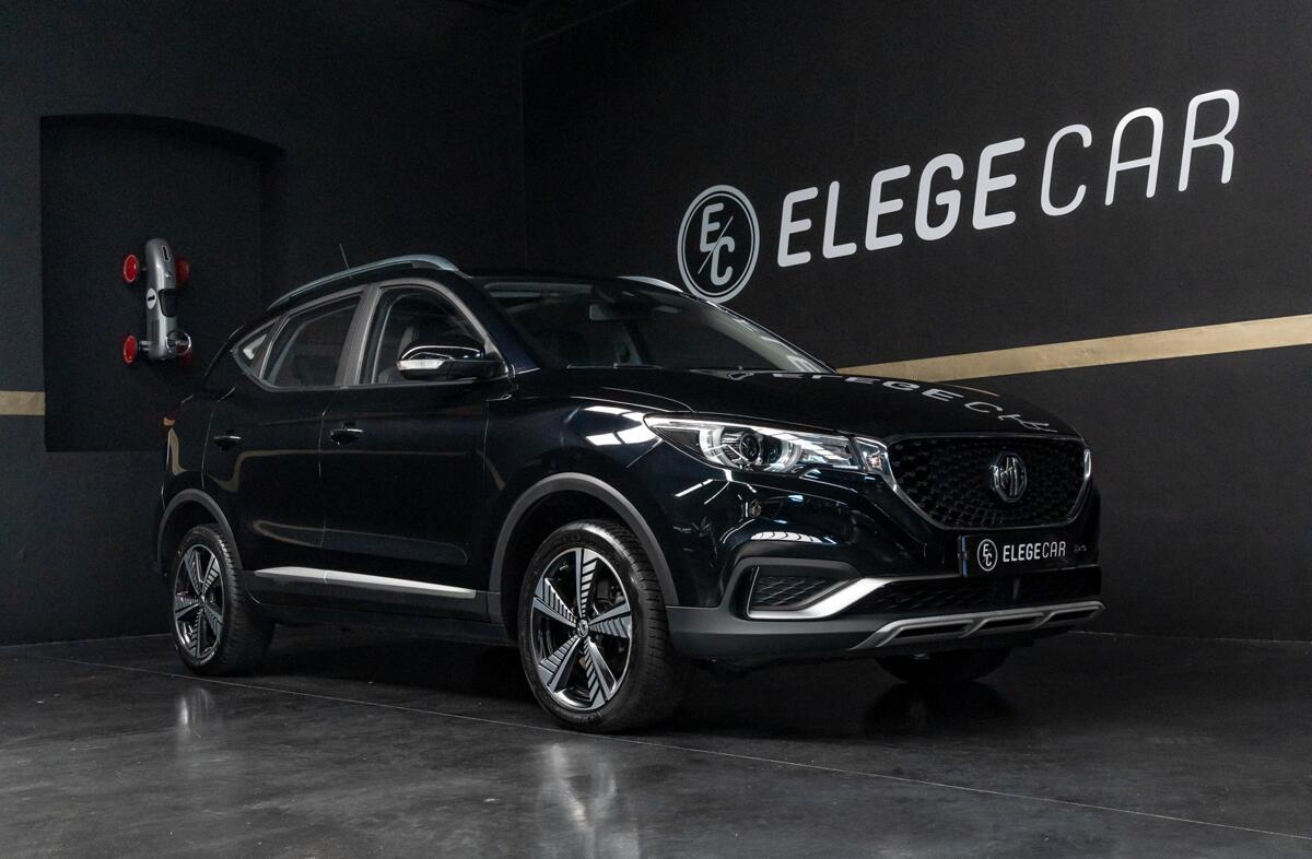 MG ZS 44.5 kWh Luxury